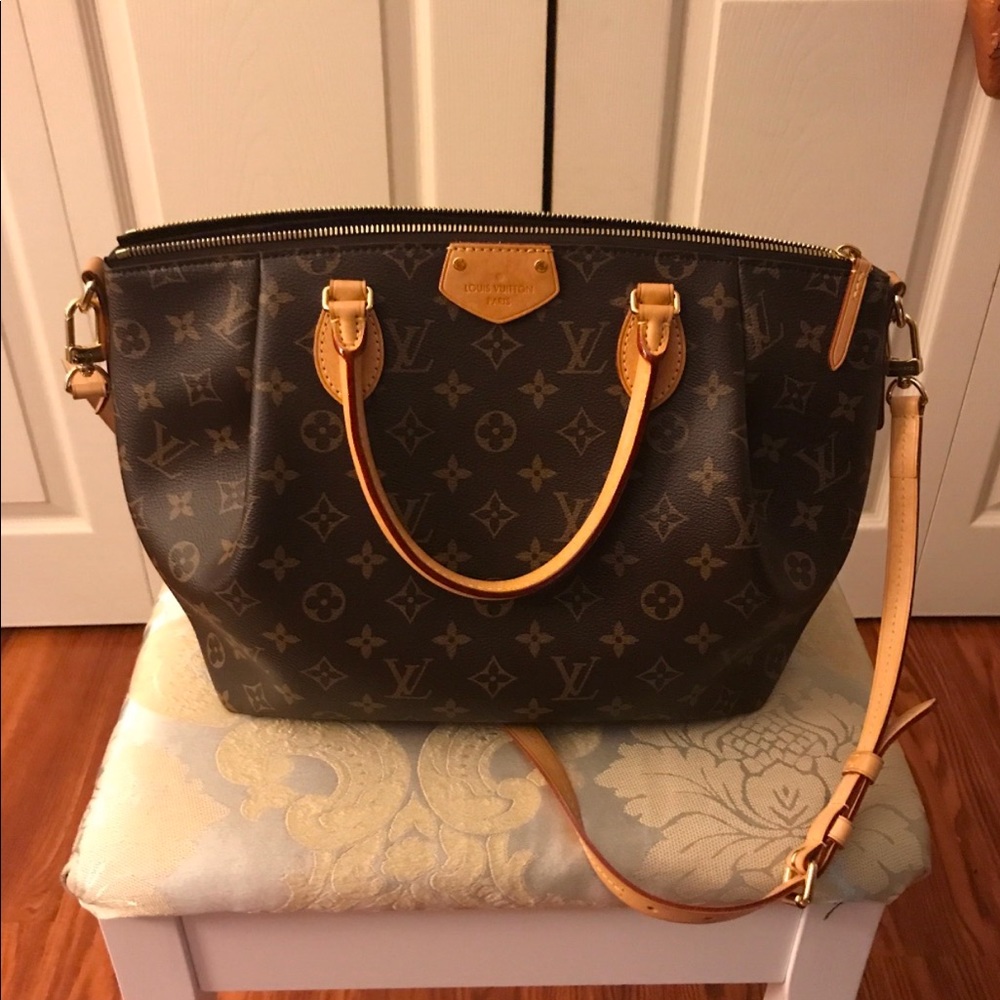 Authentic Louis Vuitton Turenne MM